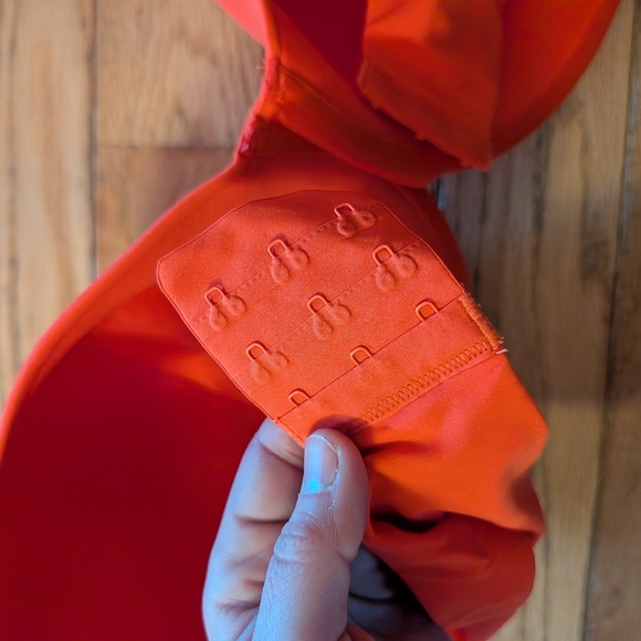 Skims Fits Everybody Red Orange Bra 42 DD Like New - Picture 5 of 5